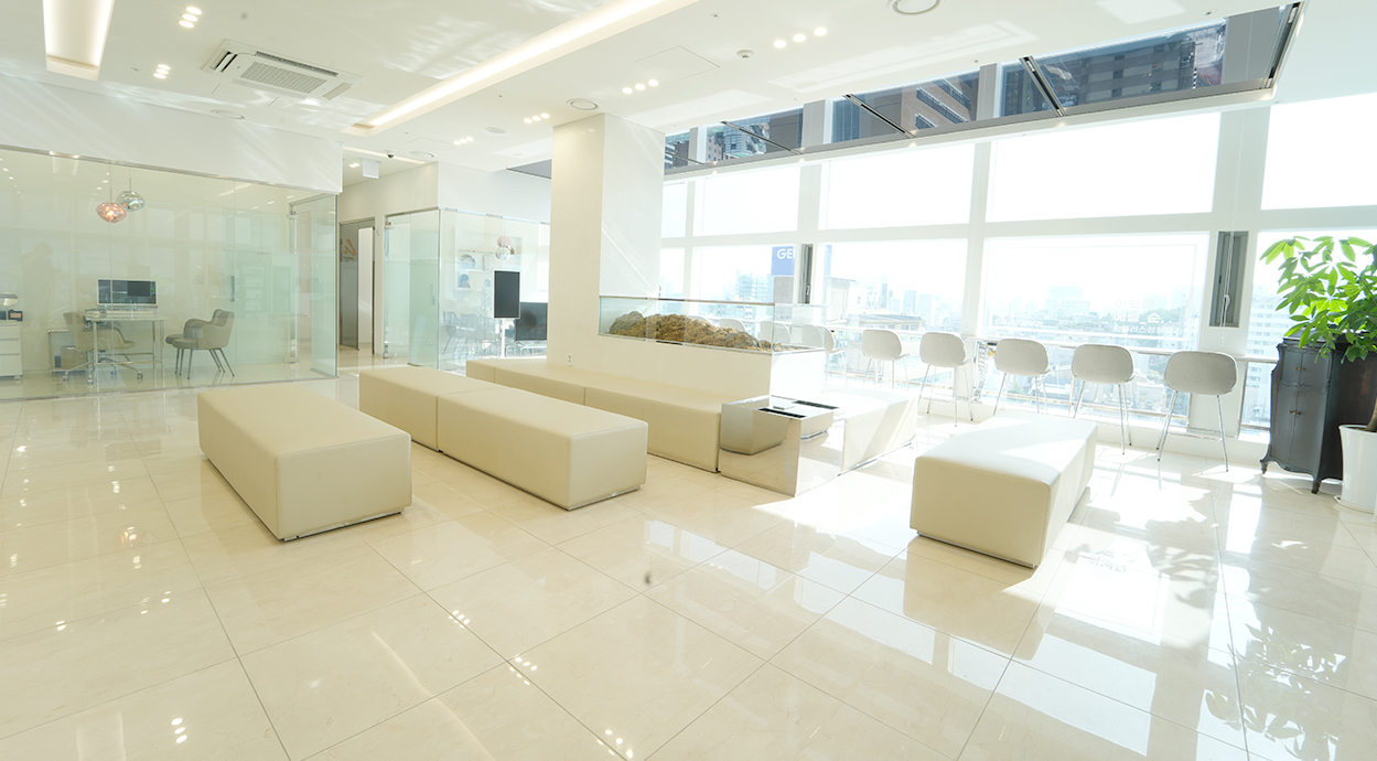 Soonplus Plastic Surgery — Waiting lounge · Soonplus Plastic Surgery